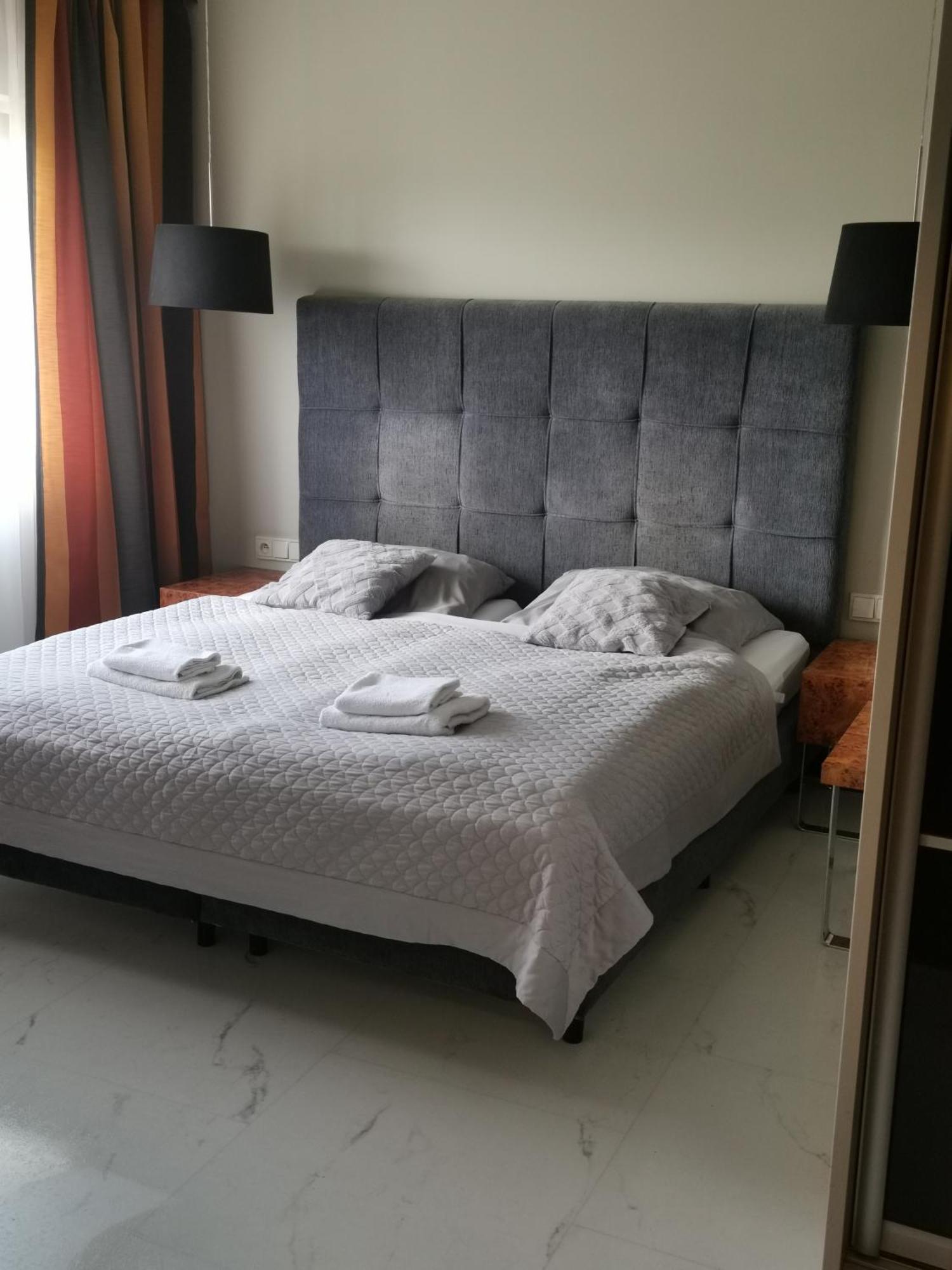 317 W Royal Tuli Prywatny Przy Plazy Z Aneksem Kuchennym Apartament *